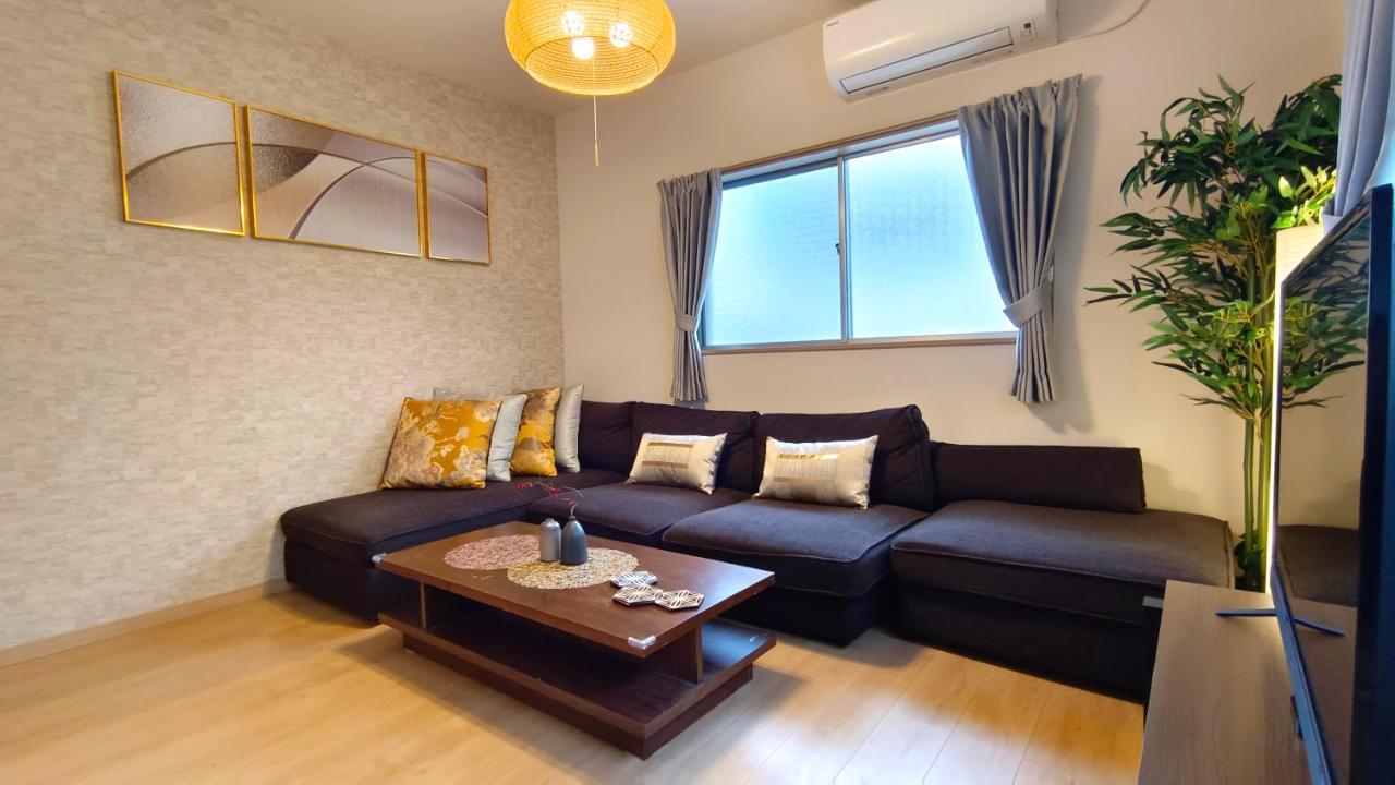 Tsukiyume Kan - House With Parking, 10Mins To Usj, Tennoji, Namba Osaka Exterior foto